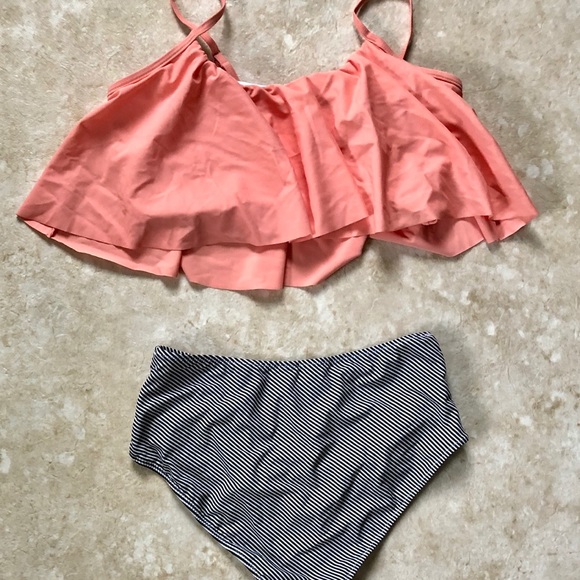 Cupshe Other - NWOT Cupshe two piece suit